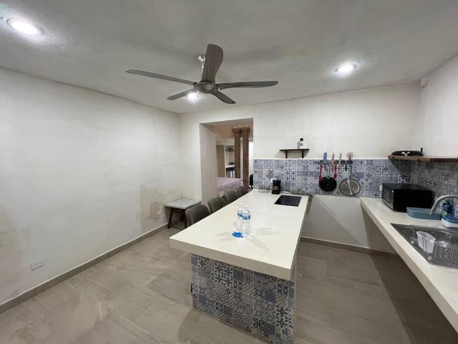 Apartamento Departamento Barrio De Santiago Mérida Exterior foto