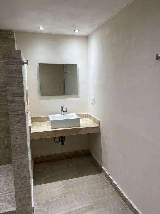 Apartamento Departamento Barrio De Santiago Mérida Exterior foto